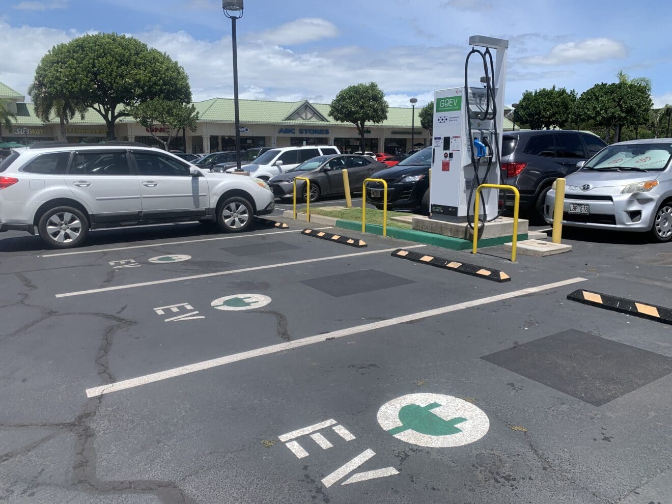 Electric Vehicle Fast Charging Stations on Maui Wikiwiki Solar & Electric